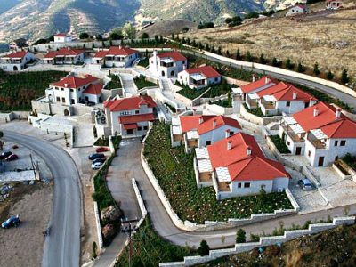 Castle Resort كالافريتا المظهر الخارجي الصورة